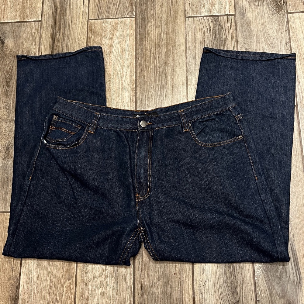 Kayden K Mens Jeans Size W44 x L32 Straight Leg Stretch Cotton Blend.